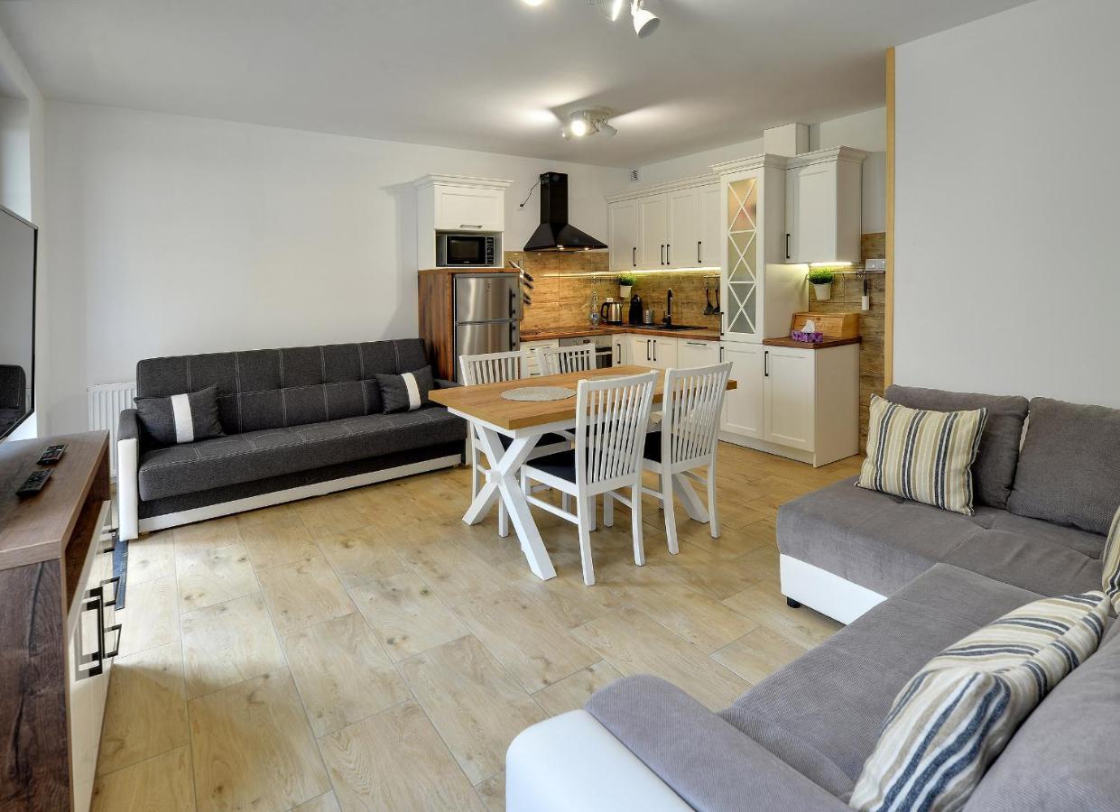 Karpacz4You "Przy Deptaku" Apartament Z Garazem 9,7 - Wiosna W Gorach 2025 Bagian luar foto