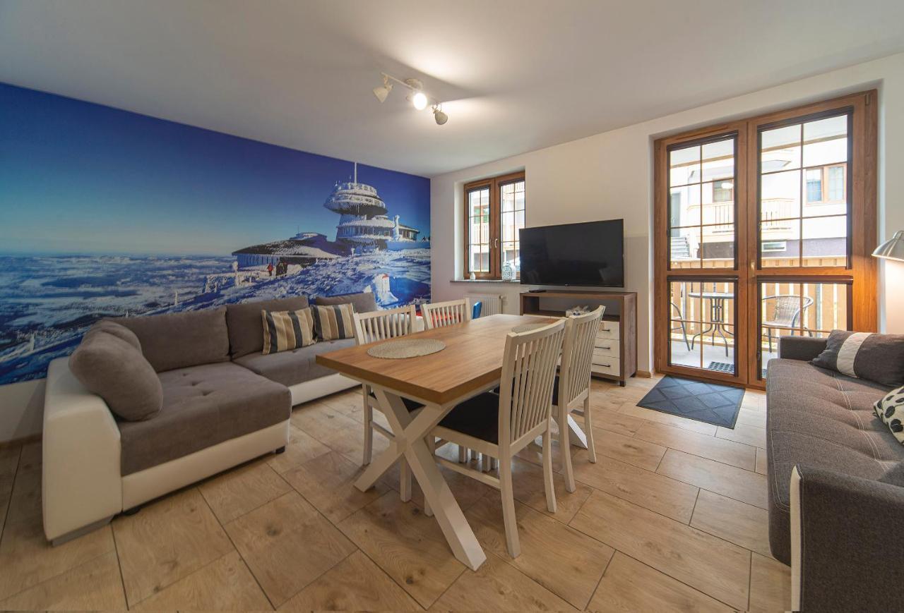 Karpacz4You "Przy Deptaku" Apartament Z Garazem 9,7 - Wiosna W Gorach 2025 Bagian luar foto